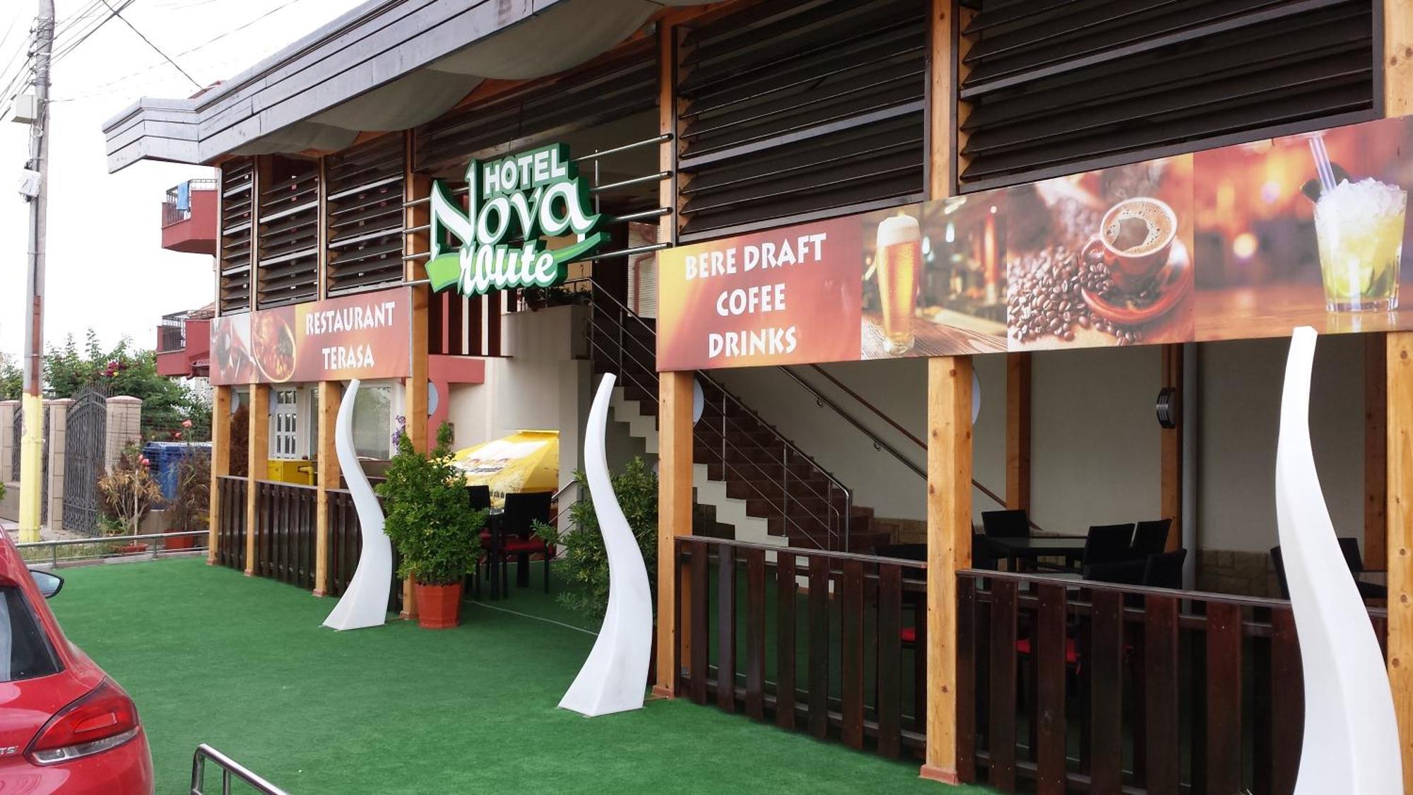Hostel Nova Route Năvodari Buitenkant foto