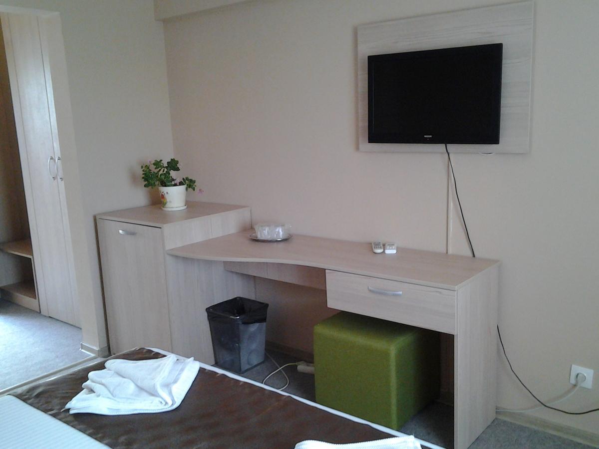 Hostel Nova Route Năvodari Buitenkant foto