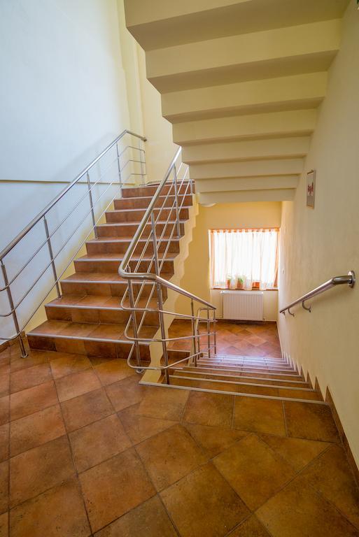 Hostel Nova Route Năvodari Buitenkant foto
